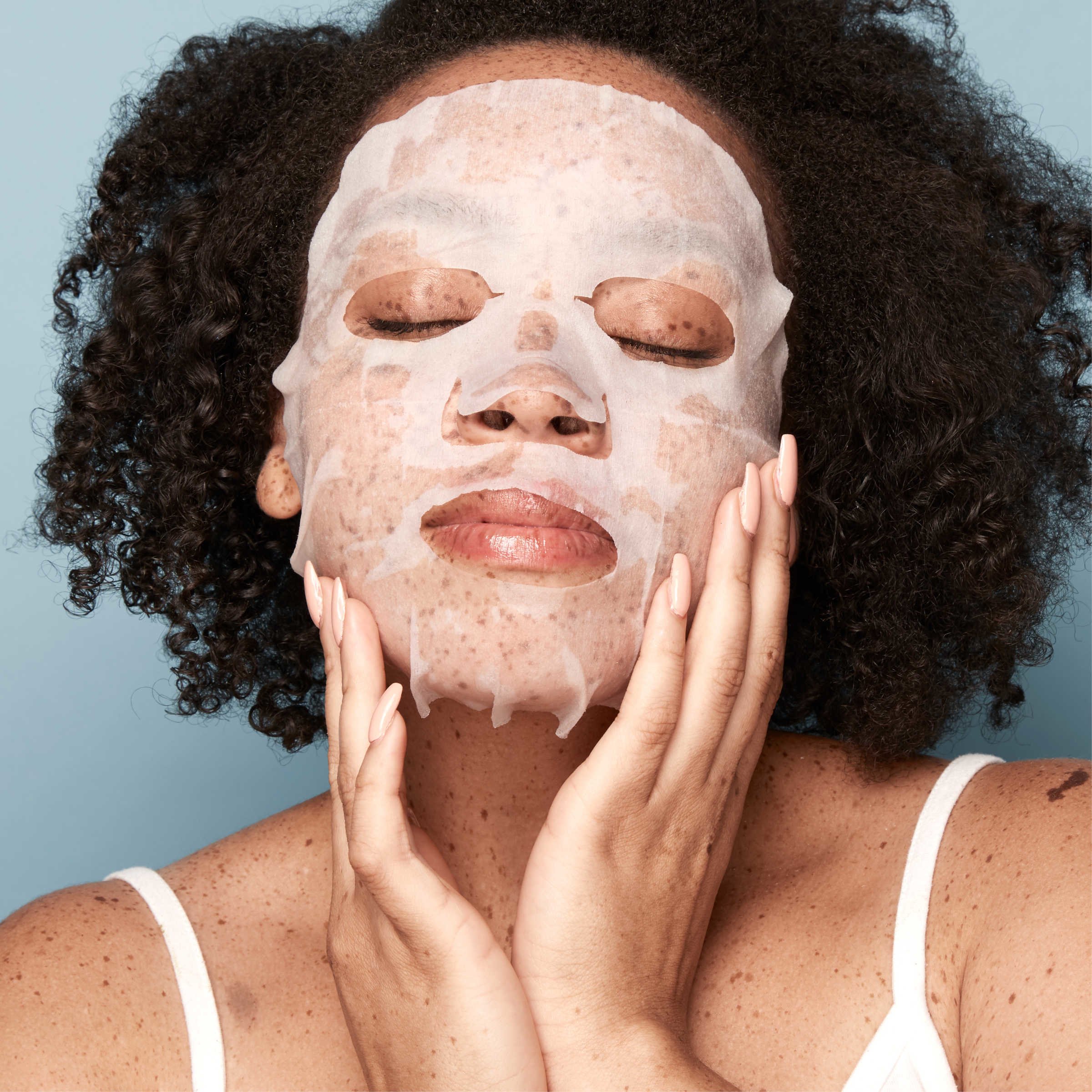 Download Dr Andrew Weil For Origins Mega Mushroom Relief Resilience Soothing Sheet Masks 6 Origins PSD Mockup Templates
